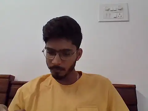 Snapshot of vikranthLong chatting on 10-01-25, 05:02 vikranthLong online show from 10-01-25, 05:02