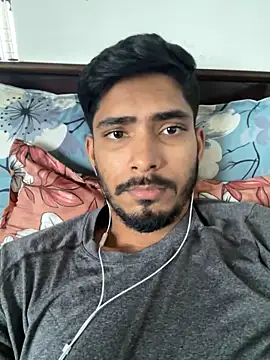 Snapshot of vikranthLong chatting on 06-20-26, 07:55 vikranthLong online show from 06-20-26, 07:55
