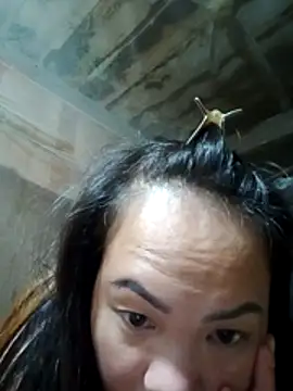 Snapshot of emilyzz chatting on 10-21-25, 12:50 emilyzz online show from 10-21-25, 12:50