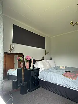 ZoeyJohnson online show from 02-23-26, 11:46