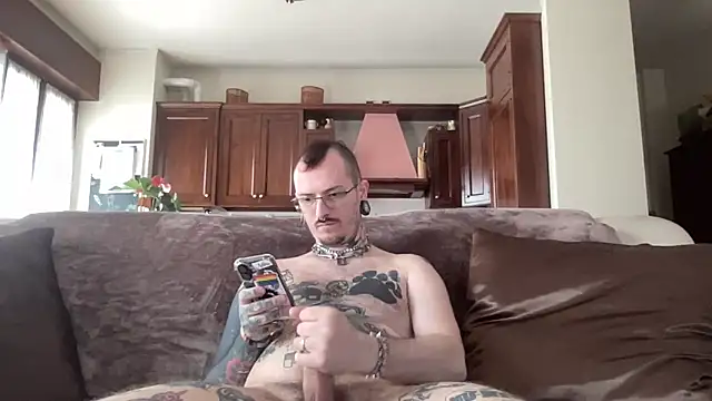 Chaserlovebear online show from 04-15-26, 12:56