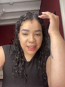 krisstenSantos online show from 10-11-25, 12:04