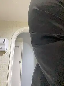 krisstenSantos online show from 11-12-25, 11:43