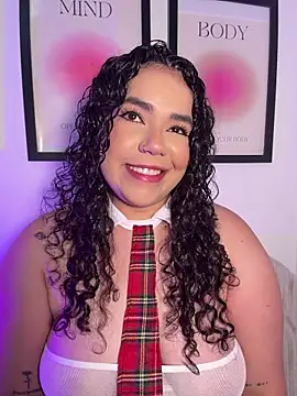 Snapshot of krisstenSantos chatting on 07-28-26, 06:20 krisstenSantos online show from 07-28-26, 06:20