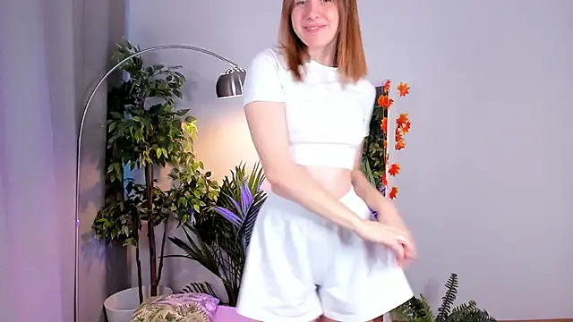 Snapshot of Pink_Muse chatting on 10-27-25, 01:48 Pink Muse online show from 10-27-25, 01:48