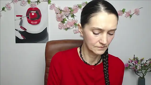 TayaFinch online show from 11-15-25, 01:18