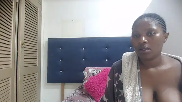 Snapshot of bemymasterlovers chatting on 11-15-25, 05:53 bemymasterlovers online show from 11-15-25, 05:53