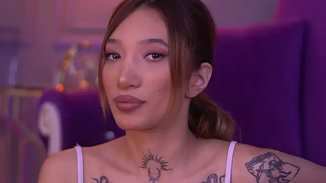 SiennaJayden online show from 10-06-25, 05:43