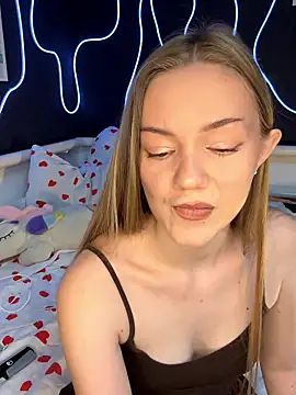 MilaMoone online show from 01-12-26, 10:31