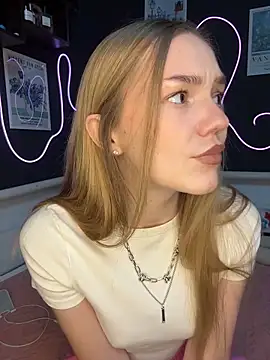 MilaMoone online show from 03-06-26, 12:45