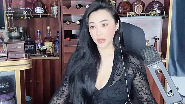 Snapshot of A-Lin-666 chatting on 09-20-25, 09:21 A-Lin-666 online show from 09-20-25, 09:21