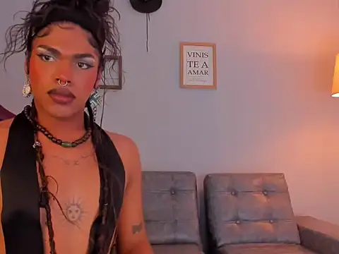 Snapshot of ile_matamba chatting on 09-24-25, 02:42 ile matamba online show from 09-24-25, 02:42