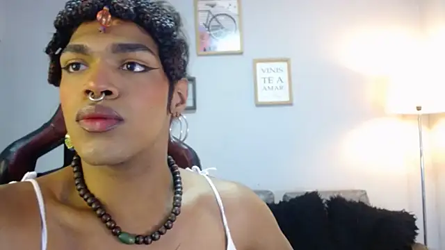 Snapshot of ile_matamba chatting on 10-12-25, 03:33 ile matamba online show from 10-12-25, 03:33