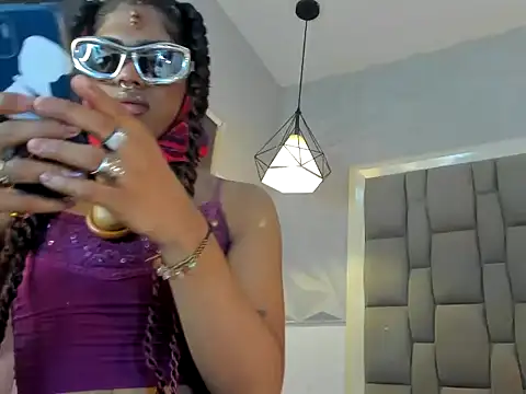 Snapshot of ile_matamba chatting on 10-26-25, 02:12 ile matamba online show from 10-26-25, 02:12