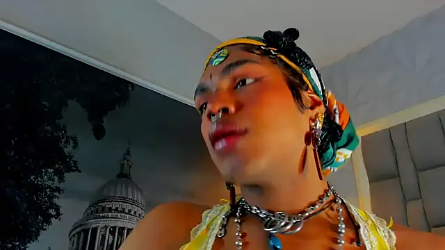 Snapshot of ile_matamba chatting on 11-21-25, 01:43 ile matamba online show from 11-21-25, 01:43