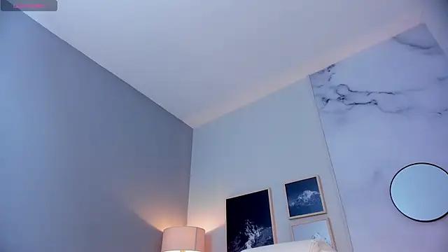 Tiffany Low online show from 11-19-25, 03:01