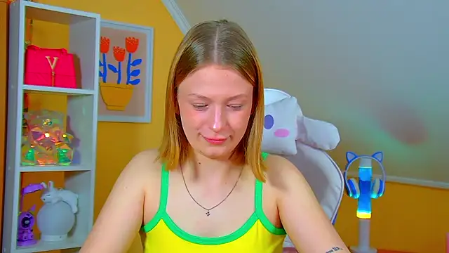 BeatriceBinoche online show from 04-07-26, 06:41