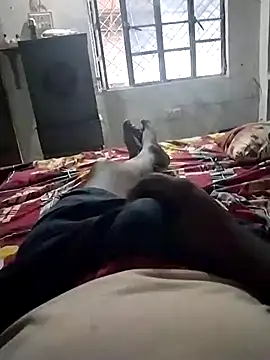 Snapshot of samsharma- chatting on 09-22-25, 09:55 samsharma- online show from 09-22-25, 09:55