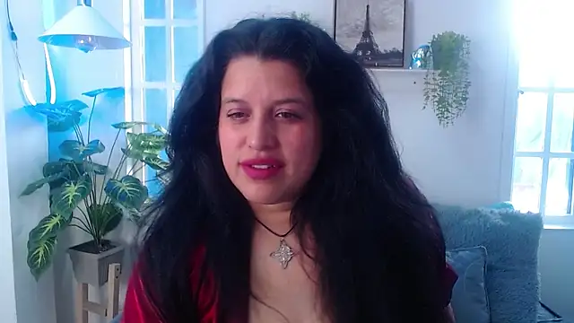 Snapshot of Andrea_secret_ chatting on 09-25-25, 02:43 Andrea secret online show from 09-25-25, 02:43