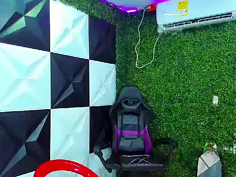 boy tatto777 online show from 09-16-25, 02:07