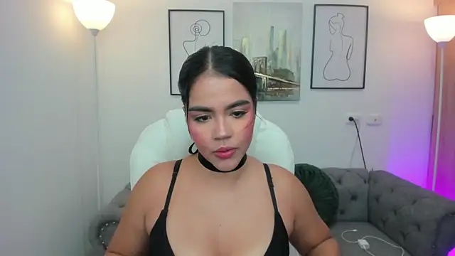 Snapshot of Mila_blaze chatting on 10-09-25, 04:10 Mila blaze online show from 10-09-25, 04:10
