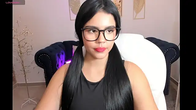 Snapshot of Mila_blaze chatting on 11-07-25, 02:00 Mila blaze online show from 11-07-25, 02:00