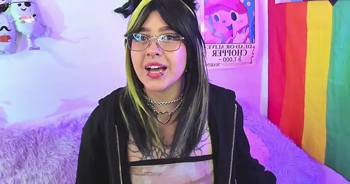 NekoWaifu online show from 10-29-25, 01:24