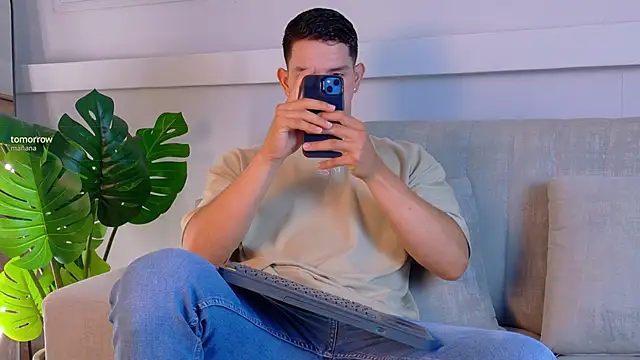 ZaneDawson online show from 04-21-26, 07:28