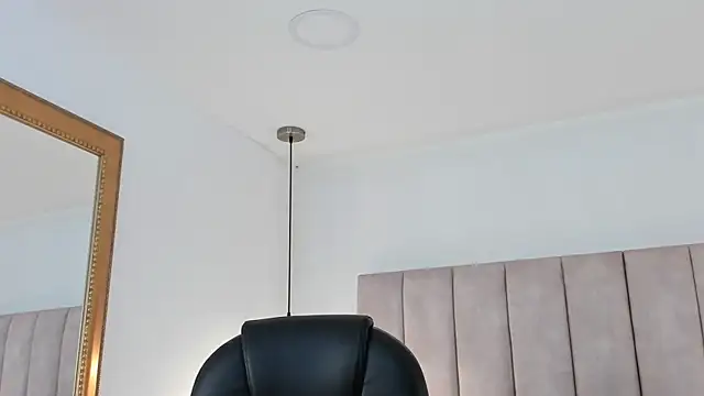 Megan-8 online show from 04-14-26, 11:05