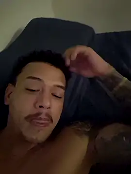 maicon9339 online show from 11-09-25, 09:24