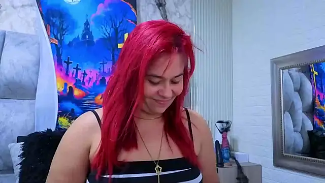 sofiagutierrez   online show from 10-20-25, 04:35