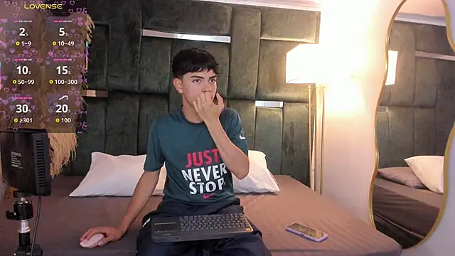 Peter chase online show from 10-05-25, 11:57