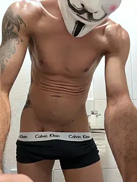 Marcelloxxx88 online show from 09-24-25, 06:33