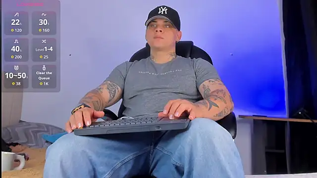 Snapshot of denis_munera chatting on 10-16-25, 09:54 denis munera online show from 10-16-25, 09:54