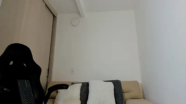 Biscuit oliva online show from 10-30-25, 01:34