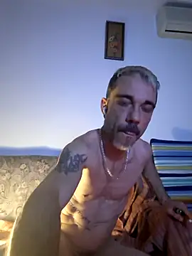 Snapshot of Pollon41x chatting on 05-15-26, 10:39 Pollon41x online show from 05-15-26, 10:39