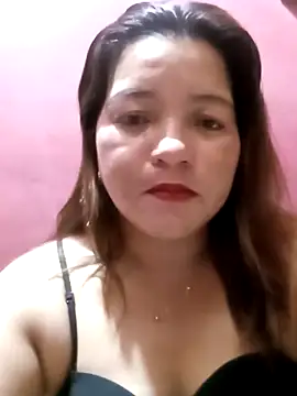 Snapshot of asian_seductive2 chatting on 11-21-25, 01:21 asian seductive2 online show from 11-21-25, 01:21