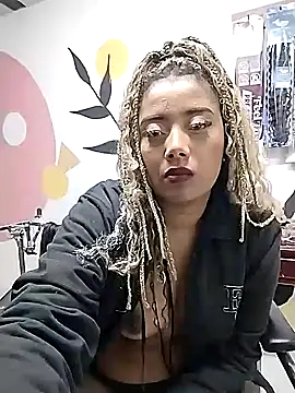 Ebony-Goddess19 online show from 10-02-25, 05:47