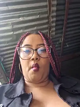 Ebony-Goddess19 online show from 10-29-25, 05:14