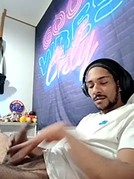 Mikaaa97 online show from 01-16-26, 01:20