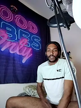 Mikaaa97 online show from 05-09-26, 12:27