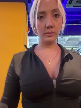 Isa klein online show from 10-08-25, 09:56