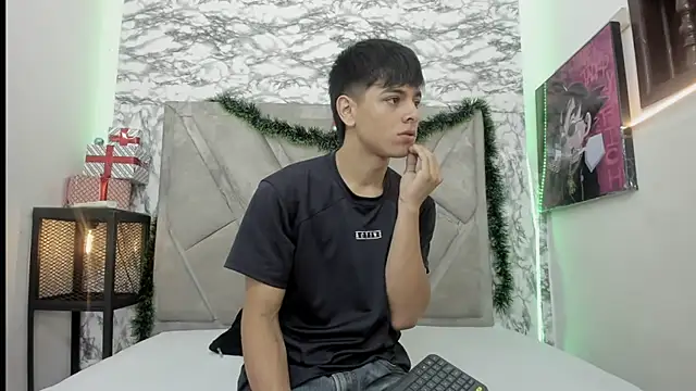 Logan Jhonson online show from 12-14-25, 08:24