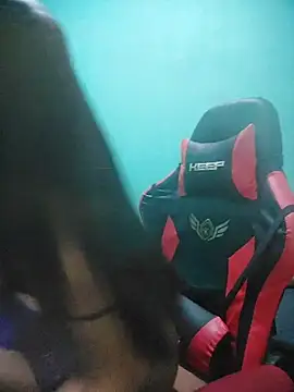 Alyxa Star online show from 12-21-25, 03:24