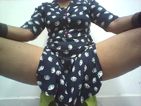 Snapshot of telugu_honey1 chatting on 07-21-26, 05:48 telugu honey1 online show from 07-21-26, 05:48