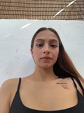 Snapshot of KaMila_M00N chatting on 06-22-26, 02:03 KaMila M00N online show from 06-22-26, 02:03
