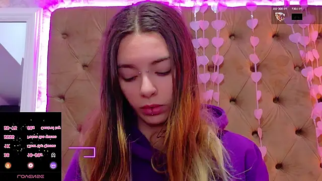 Snapshot of CoraVex chatting on 02-20-26, 04:53 CoraVex online show from 02-20-26, 04:53