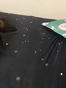 Snapshot of MaiHoang2k chatting on 09-25-25, 07:39 MaiHoang2k online show from 09-25-25, 07:39