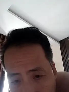 Snapshot of MaiHoang2k chatting on 09-27-25, 12:26 MaiHoang2k online show from 09-27-25, 12:26