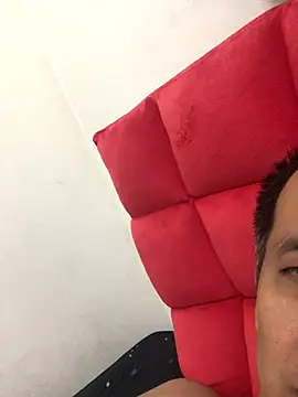 Snapshot of MaiHoang2k chatting on 10-07-25, 04:48 MaiHoang2k online show from 10-07-25, 04:48